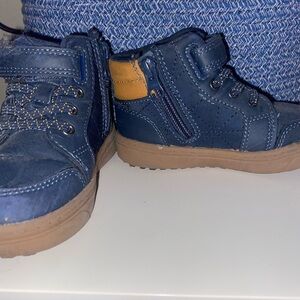 Toddler boy boot size 8